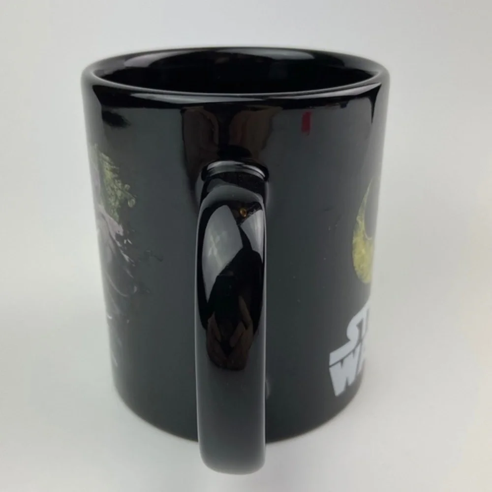 Star Wars‎ Yoda Coffee Mug Cup Black Ceramic 11 oz